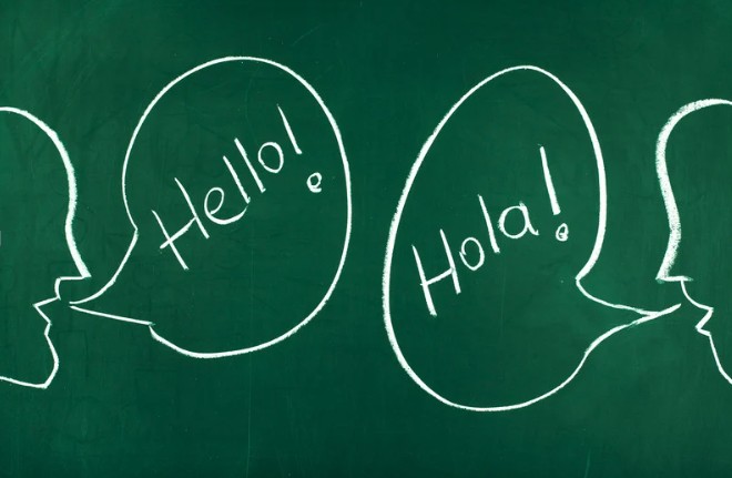 “¡Hola, Vacaciones!” Conversational Spanish for Travellers GOM1152